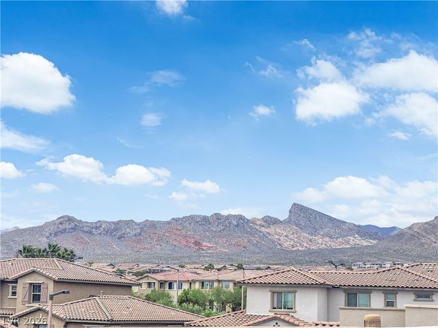 160 Lomita Heights Drive, Las Vegas, NV 89138