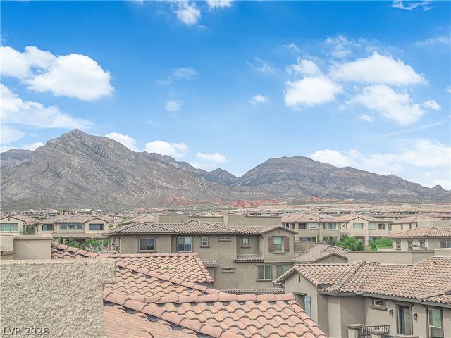 160 Lomita Heights Drive, Las Vegas, NV 89138