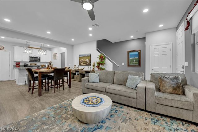 160 Lomita Heights Drive, Las Vegas, NV 89138