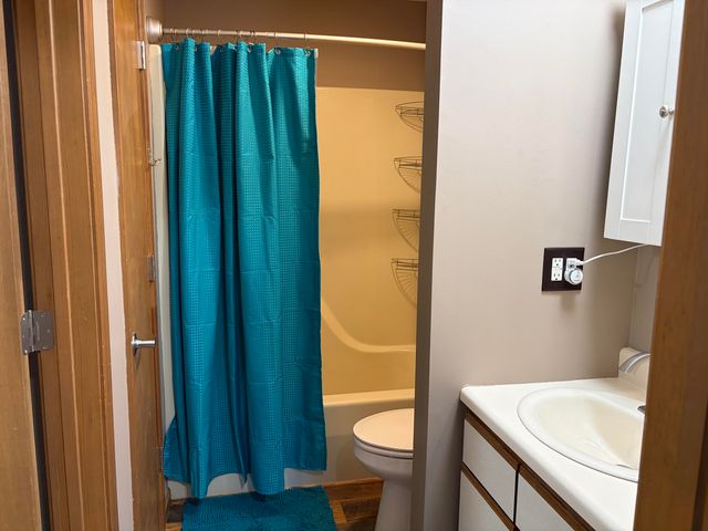 243 Clubhouse Drive Bldg 6 Unit 12, Branson, MO 65616