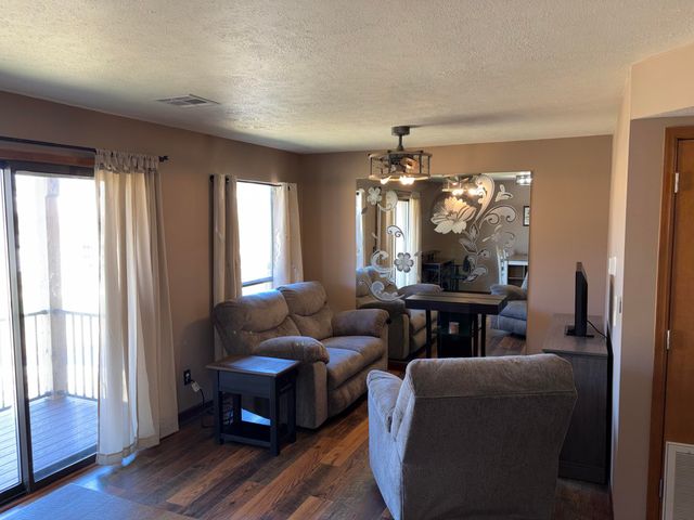 243 Clubhouse Drive Bldg 6 Unit 12, Branson, MO 65616