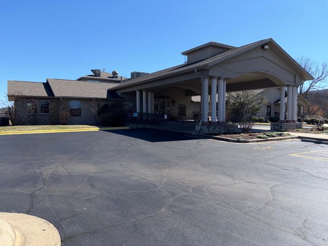 243 Clubhouse Drive Bldg 6 Unit 12, Branson, MO 65616