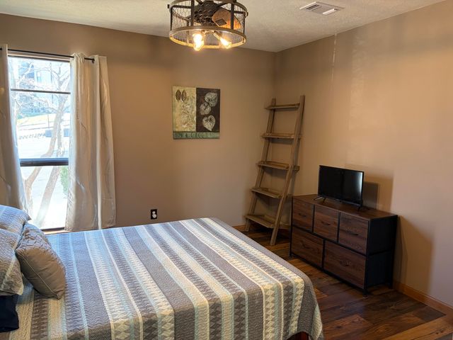 243 Clubhouse Drive Bldg 6 Unit 12, Branson, MO 65616