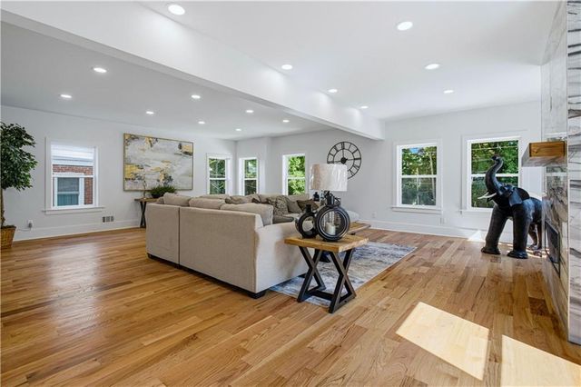 2087 Glenwood Avenue, Atlanta, GA 30316