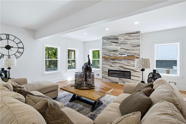 2087 Glenwood Avenue, Atlanta, GA 30316