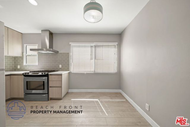 400 S Mariposa Avenue, Los Angeles, CA 90020