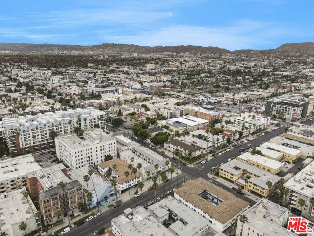 400 S Mariposa Avenue, Los Angeles, CA 90020