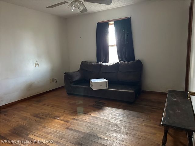 107 N Madison Street, Sallisaw, OK 74955