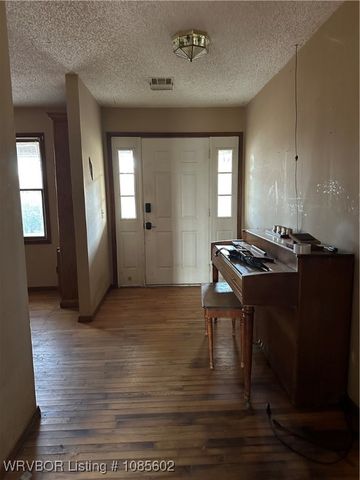 107 N Madison Street, Sallisaw, OK 74955