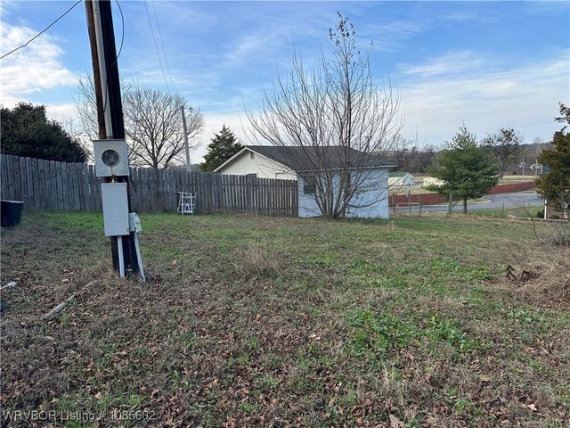 107 N Madison Street, Sallisaw, OK 74955