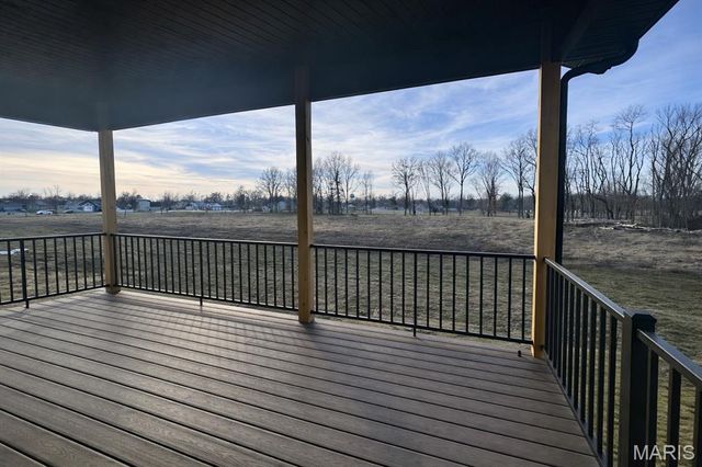 621 Glendale Drive, Troy, IL 62294