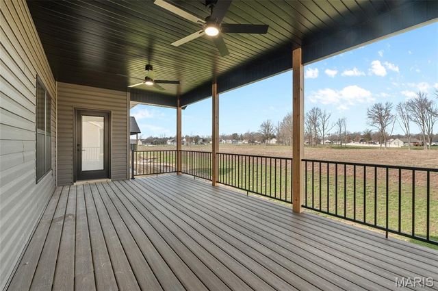 621 Glendale Drive, Troy, IL 62294