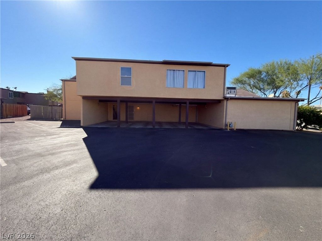 1511 Living Desert Drive B, Las Vegas, NV 89119 — exterior