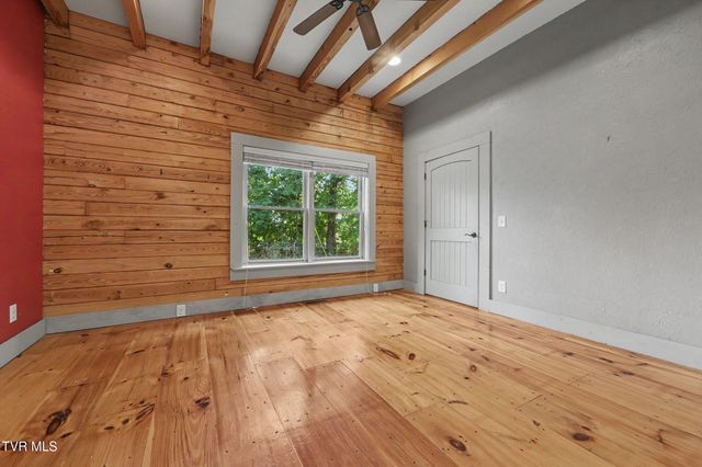 3101 Whitehouse Road, Greeneville, TN 37745