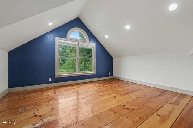 3101 Whitehouse Road, Greeneville, TN 37745