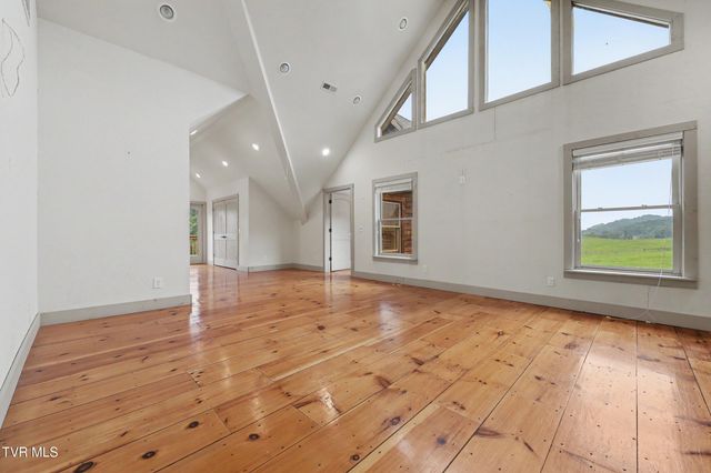3101 Whitehouse Road, Greeneville, TN 37745