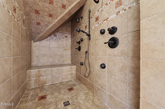 3101 Whitehouse Road, Greeneville, TN 37745