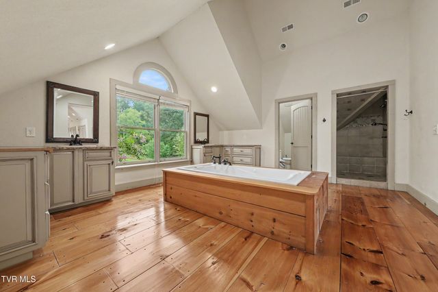 3101 Whitehouse Road, Greeneville, TN 37745