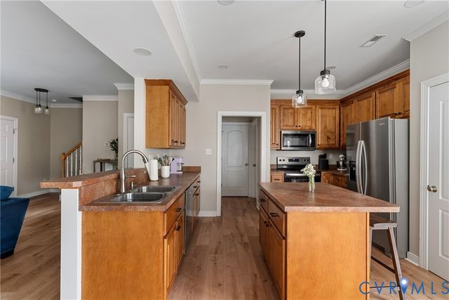 1304 Cole Blvd, Glen Allen, VA 23060