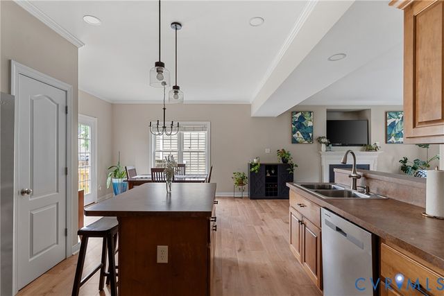 1304 Cole Blvd, Glen Allen, VA 23060