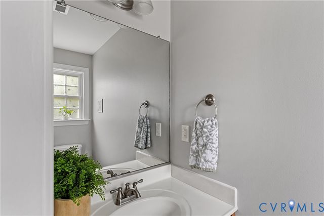 1304 Cole Blvd, Glen Allen, VA 23060