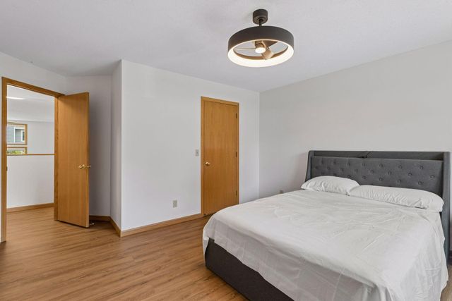 236 6th Street NE, Minneapolis, MN 55413