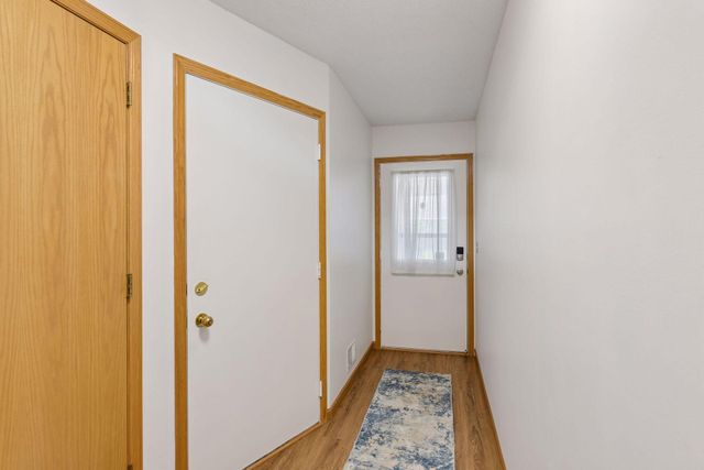 236 6th Street NE, Minneapolis, MN 55413