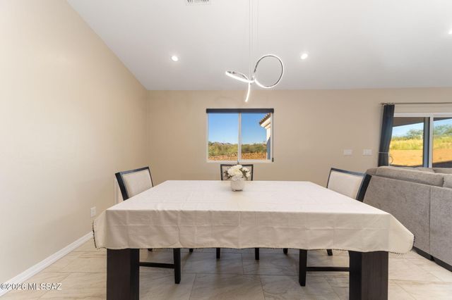 104 Circulo Penjamo, Rio Rico, AZ 85648