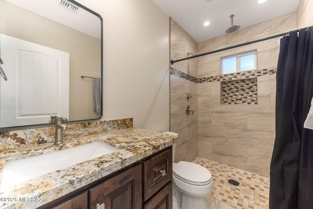 104 Circulo Penjamo, Rio Rico, AZ 85648