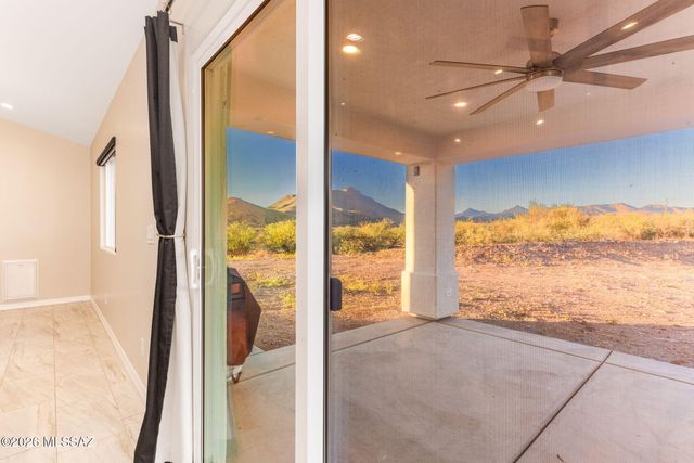 104 Circulo Penjamo, Rio Rico, AZ 85648