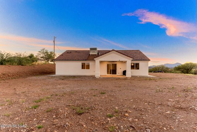 104 Circulo Penjamo, Rio Rico, AZ 85648