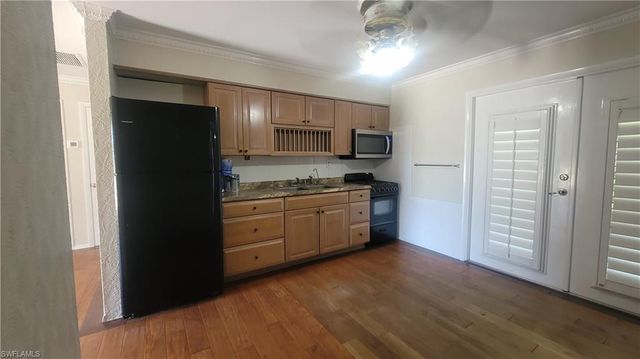 20710 Sandy LN, Estero, FL 33928