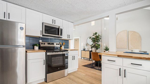 123 Cameron Street Se, Gaines Twp, MI 49548