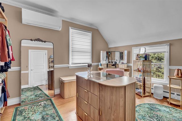 225 Hilton Avenue, Hempstead, NY 11550