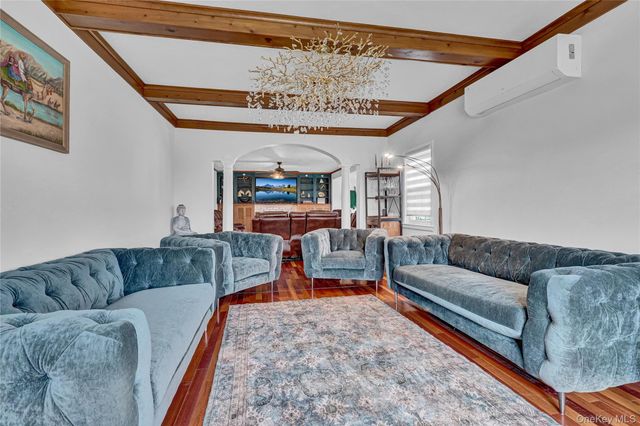 225 Hilton Avenue, Hempstead, NY 11550