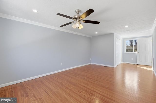 6410 KILLARNEY ST, Clinton, MD 20735