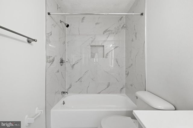 6410 KILLARNEY ST, Clinton, MD 20735