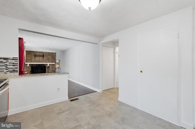 6410 KILLARNEY ST, Clinton, MD 20735