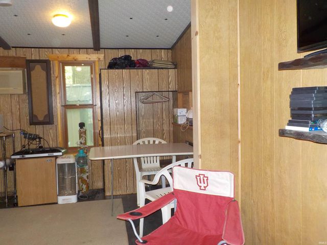 6133 S County Road 490 west Road, Paoli, IN 47454