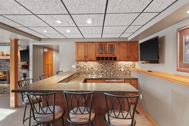 5570 APPLEWOOD COURT, Stevens Point, WI 54482