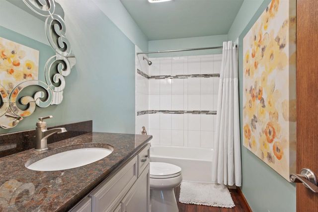 5570 APPLEWOOD COURT, Stevens Point, WI 54482