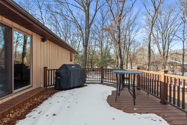 5570 APPLEWOOD COURT, Stevens Point, WI 54482