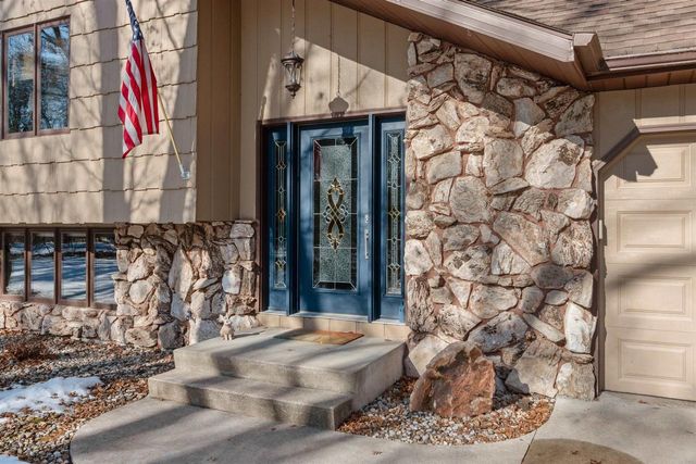 5570 APPLEWOOD COURT, Stevens Point, WI 54482