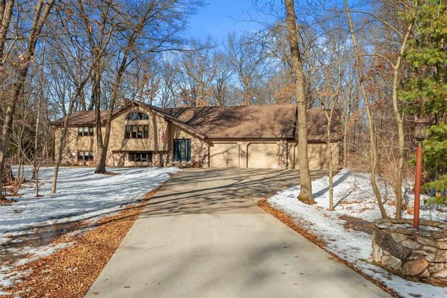 5570 APPLEWOOD COURT, Stevens Point, WI 54482