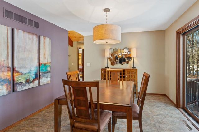 5570 APPLEWOOD COURT, Stevens Point, WI 54482