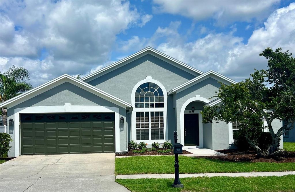 Image 1 of property listing at 18564 KINGBIRD DRIVE, Lutz, FL 33558