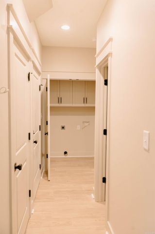 5701 John Hancock Dr, Benton, AR 72019