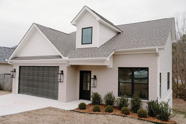 5701 John Hancock Dr, Benton, AR 72019