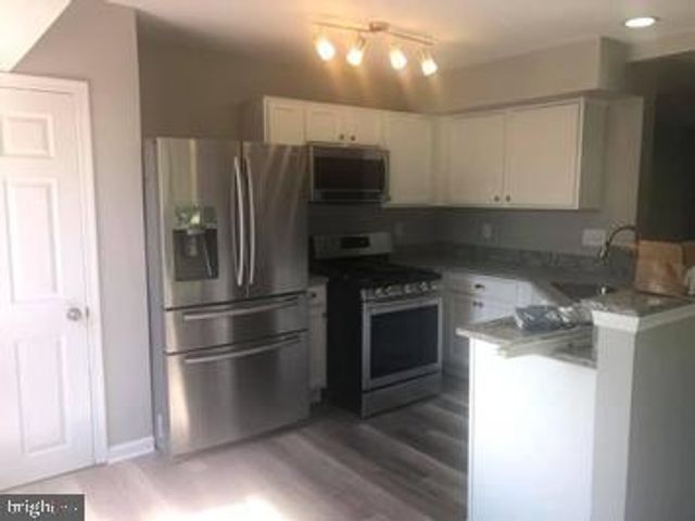 17398 SLIGO LOOP, Dumfries, VA 22026