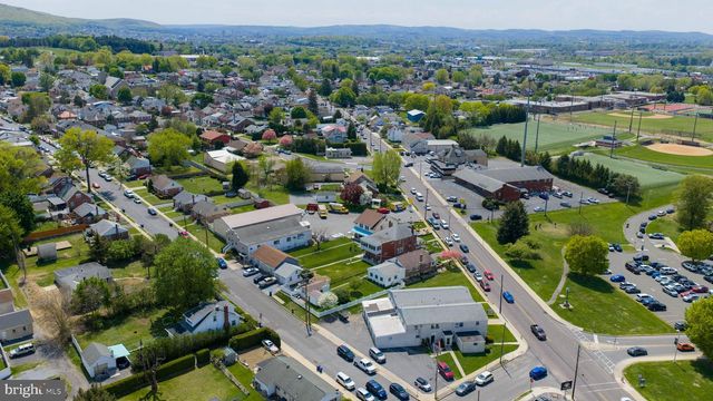 3625 KUTZTOWN RD, Reading, PA 19605